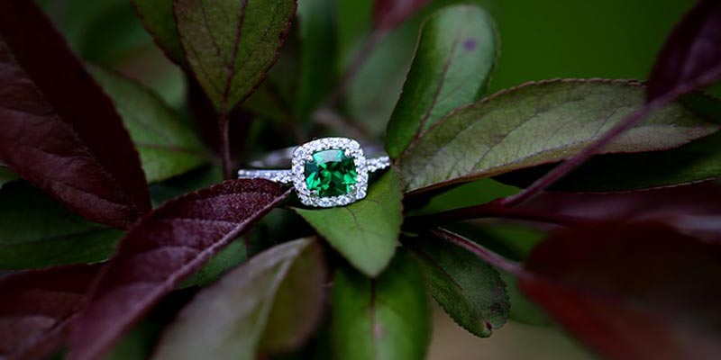 Engagement Ring Diamonds